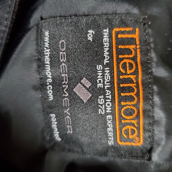 Obermeyer women's pant size 6 short. - Picture 10 of 10